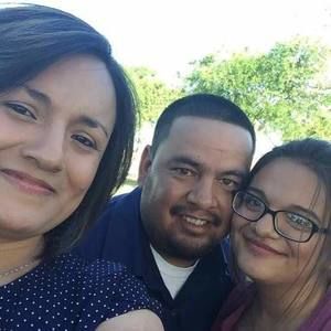 Meet your Posher, Bobbie